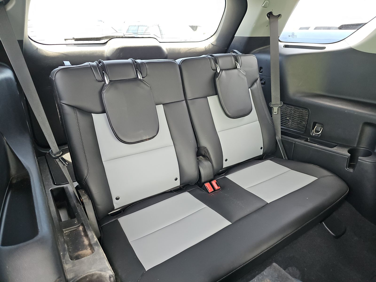 2022 Ford Explorer XLT AWD