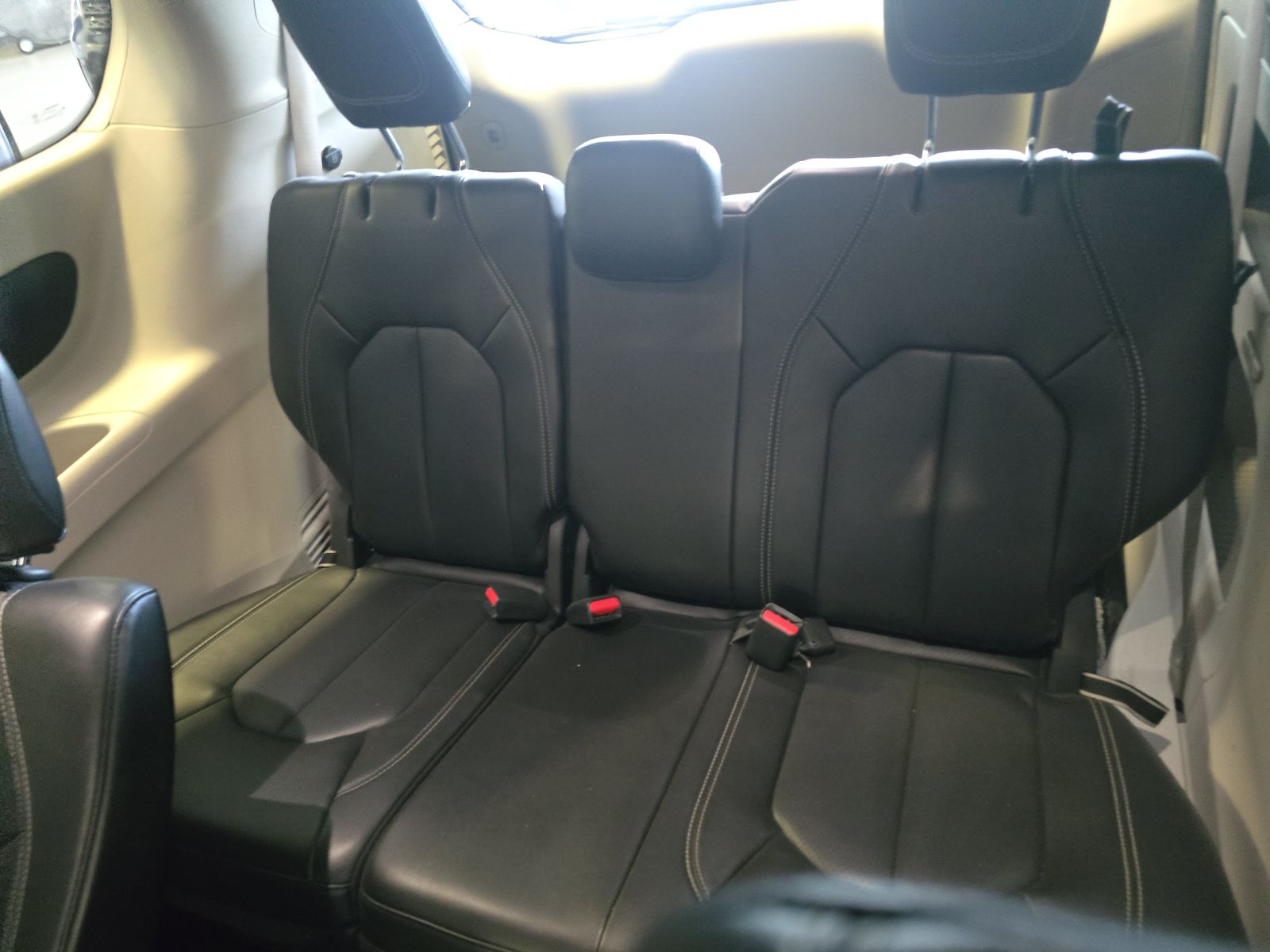 2023 Chrysler Pacifica Touring L FWD