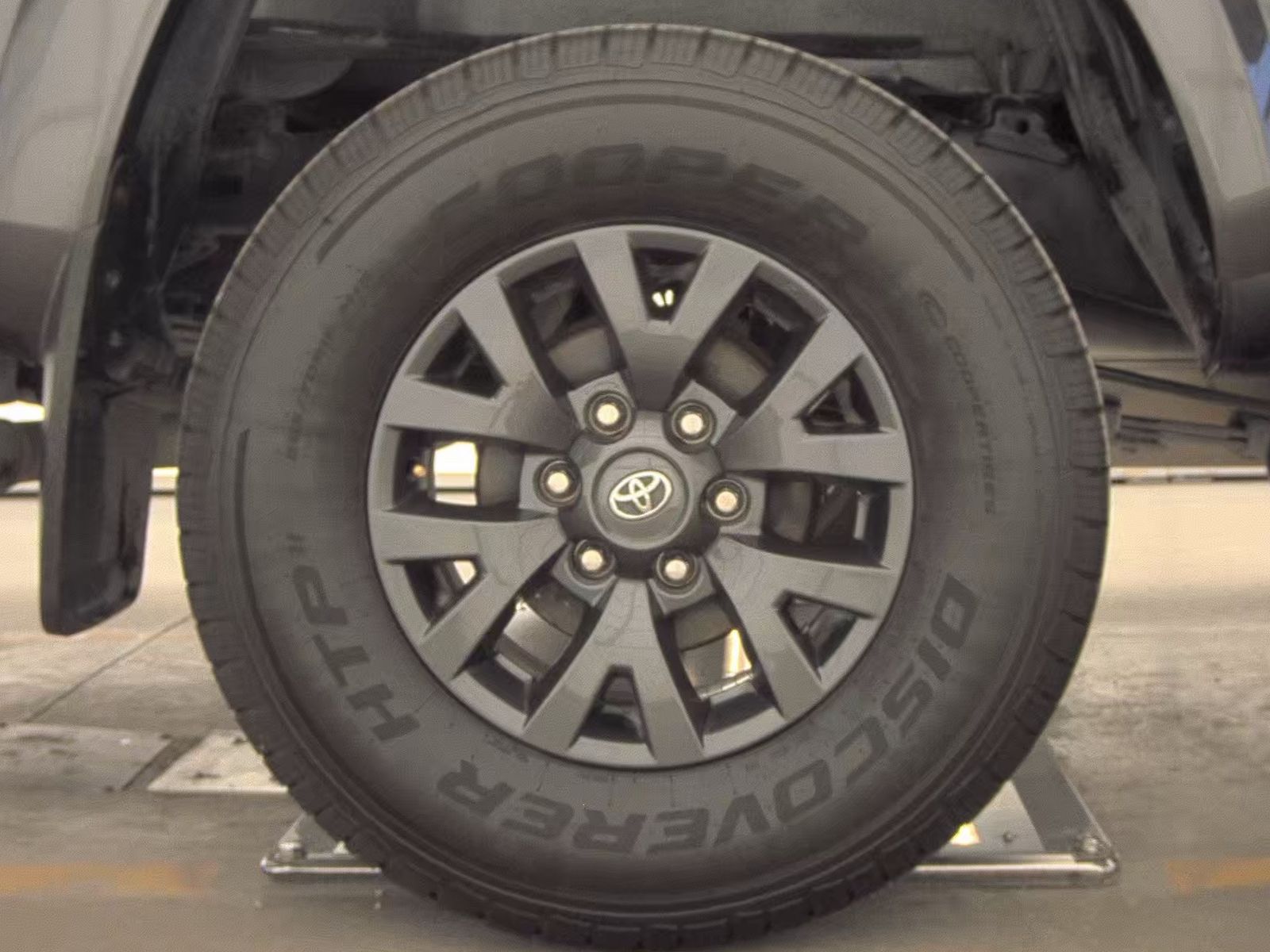 2022 Toyota Tacoma SR5 RWD