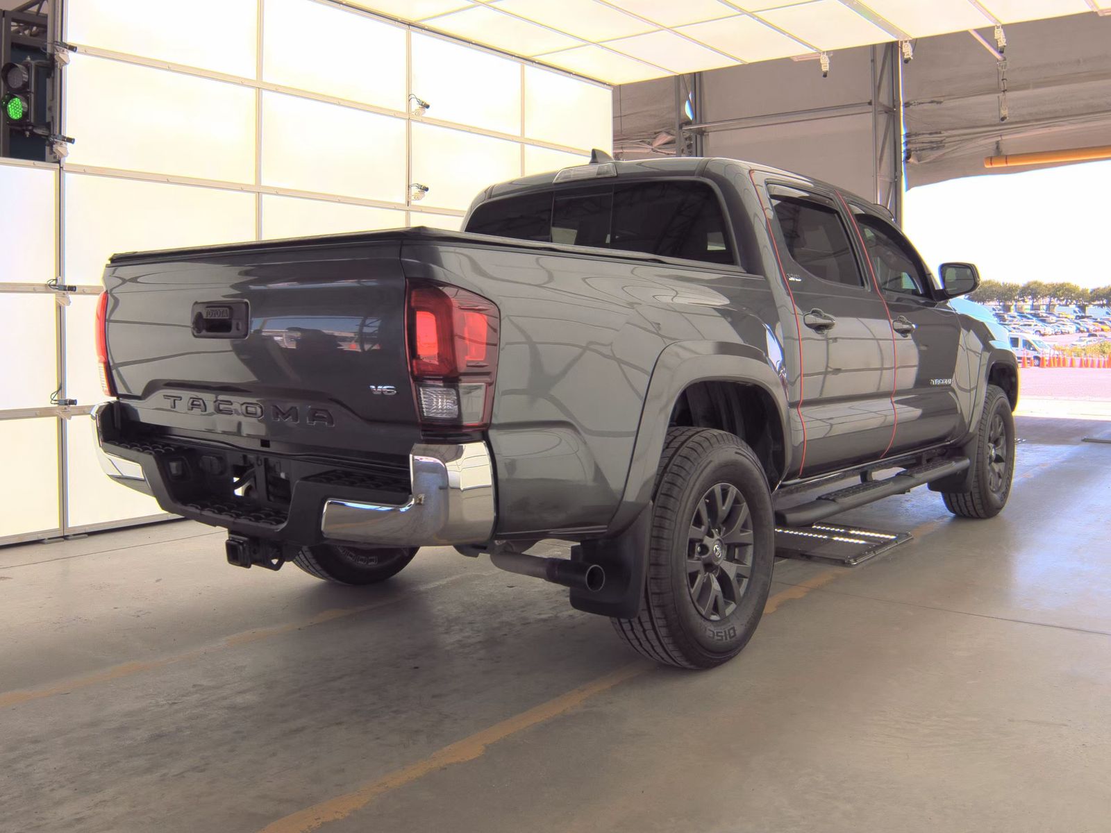 2022 Toyota Tacoma SR5 RWD