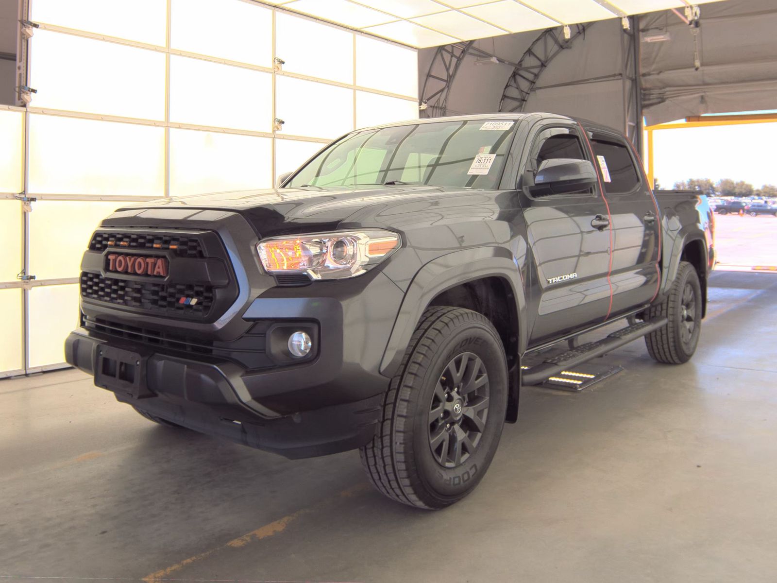 2022 Toyota Tacoma SR5 RWD