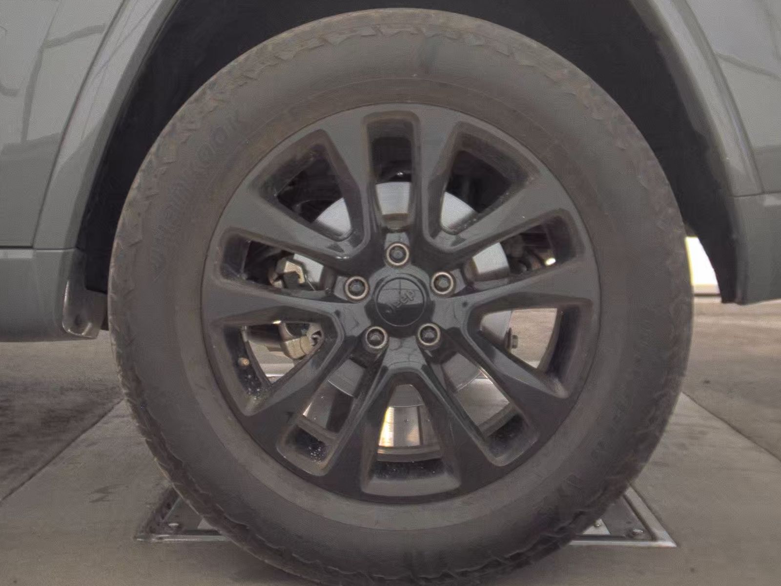 2020 Jeep Grand Cherokee Laredo Altitude Edition AWD