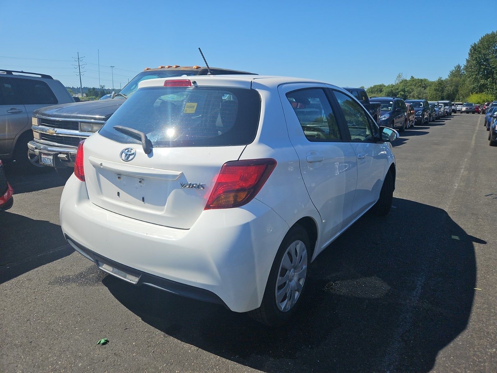 2017 Toyota Yaris L FWD