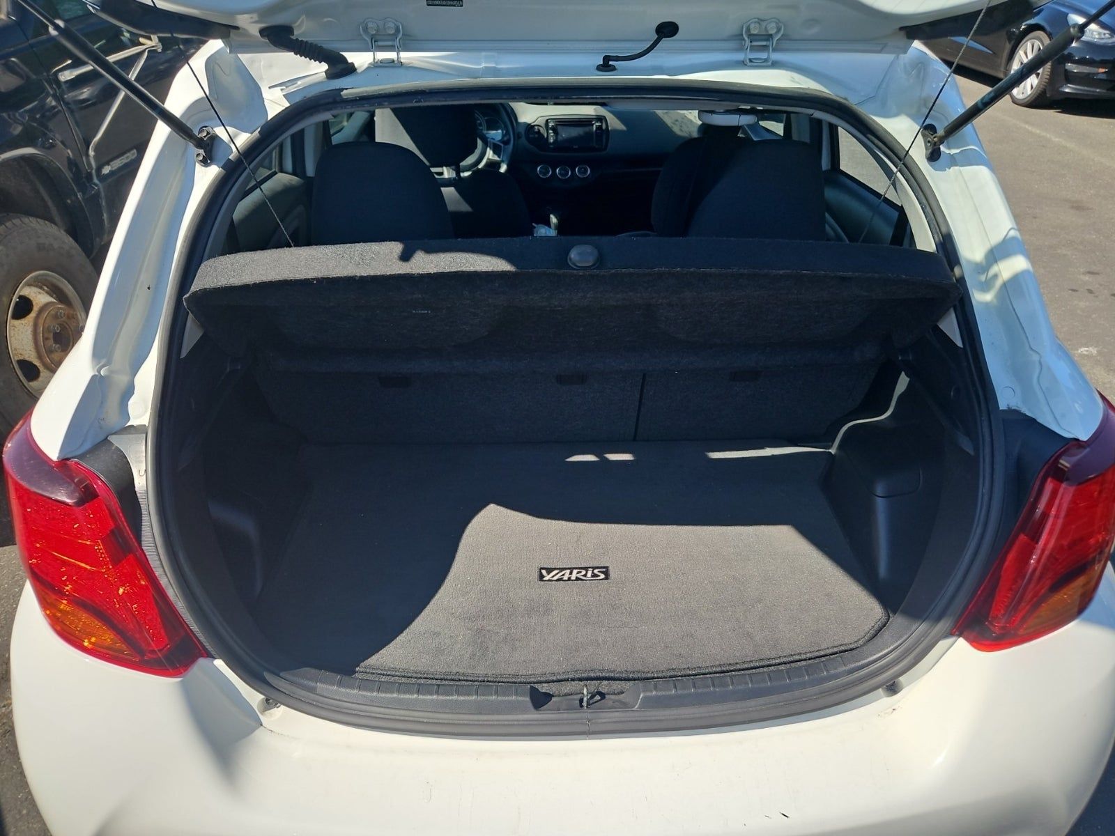 2017 Toyota Yaris L FWD