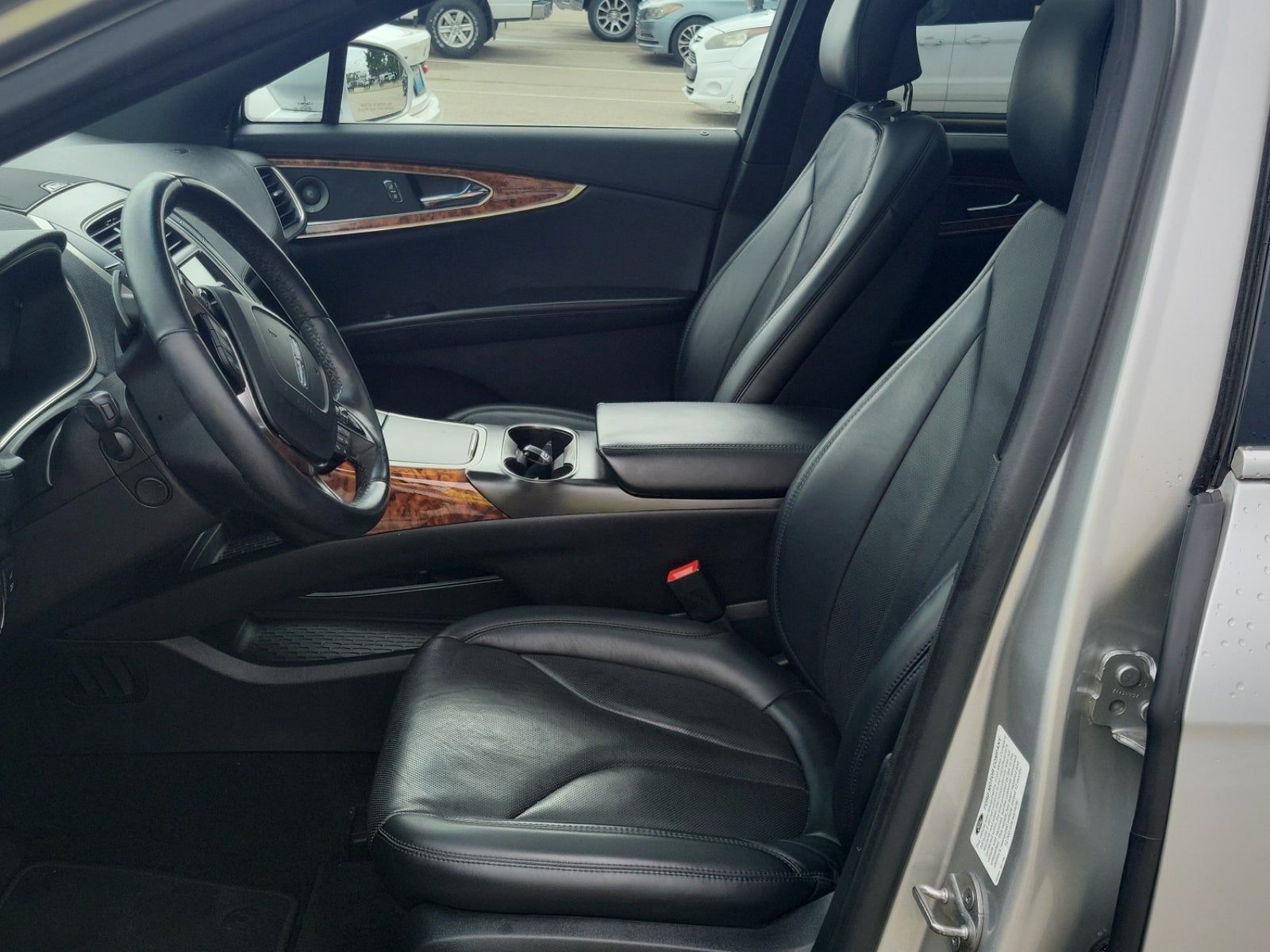 2019 Lincoln Nautilus Reserve AWD