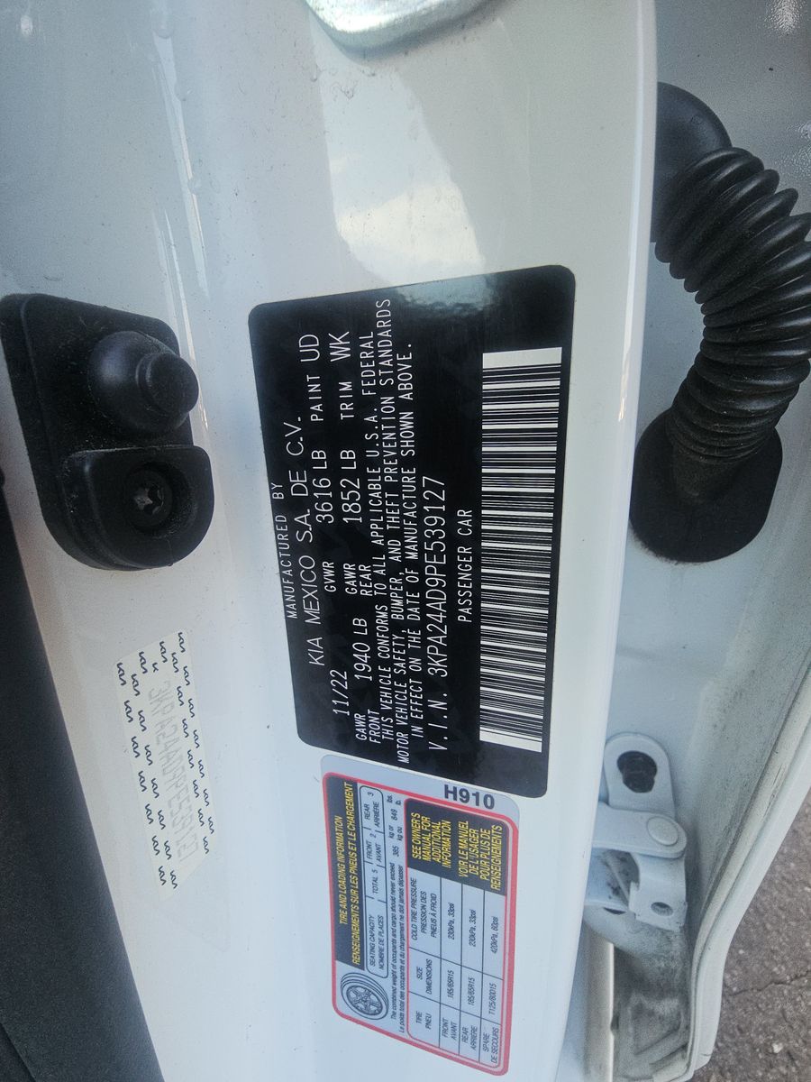 2023 Kia Rio S FWD