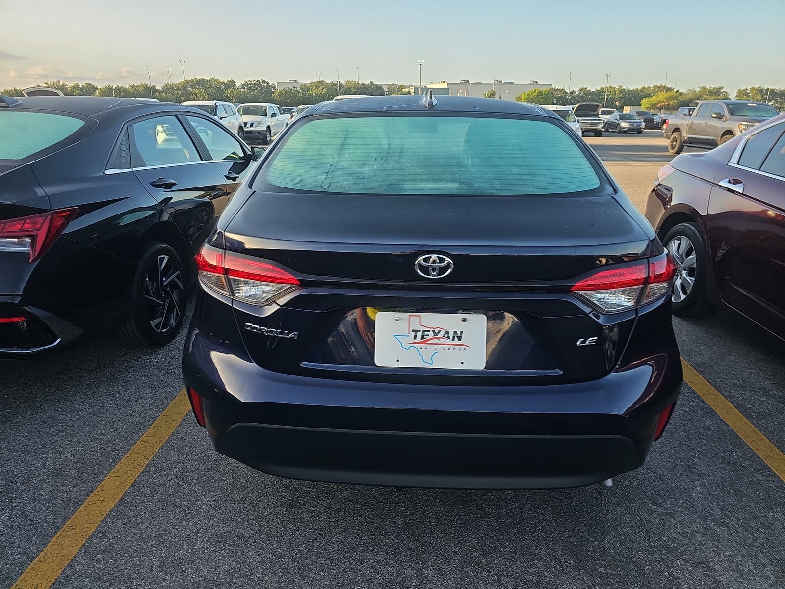 2025 Toyota Corolla LE FWD