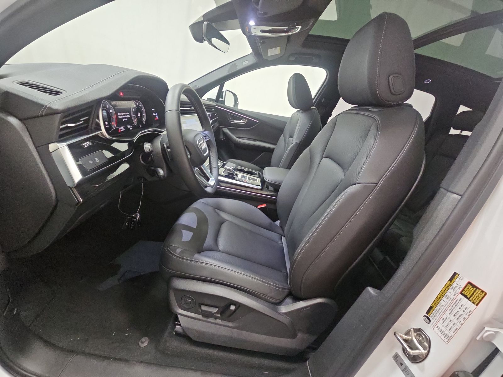 2025 Audi Q7 Premium Plus AWD