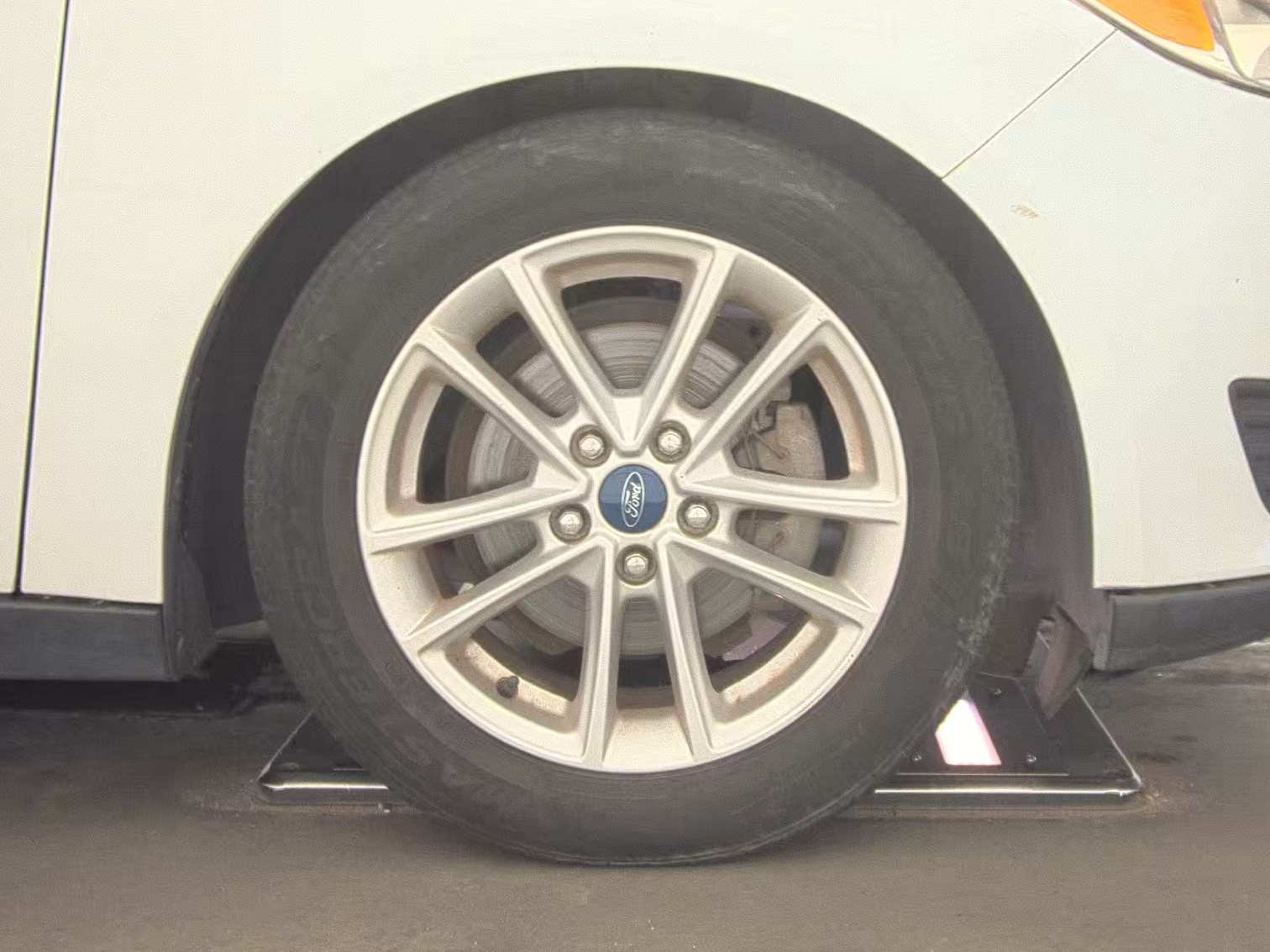 2016 Ford Focus SE FWD