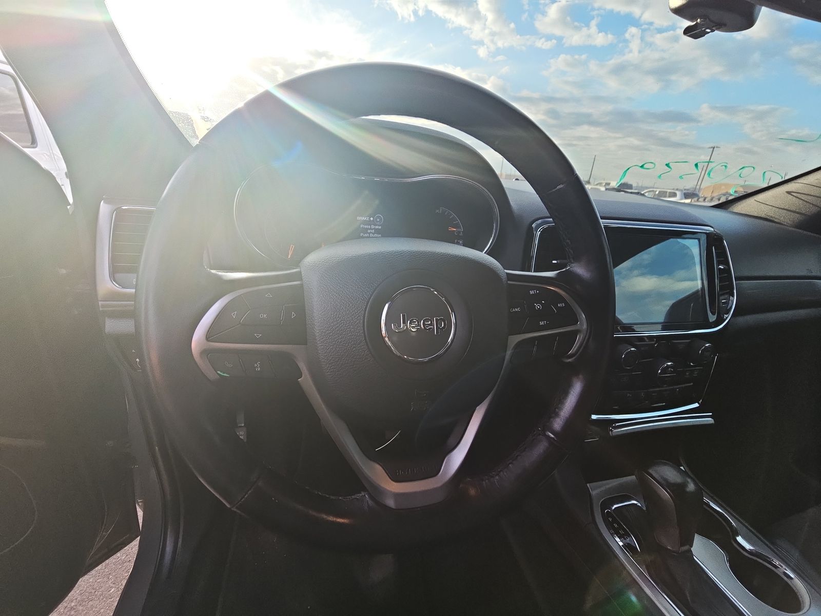 2020 Jeep Grand Cherokee Laredo Altitude Edition AWD