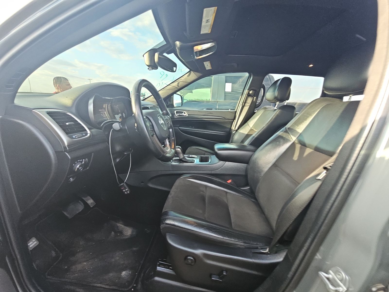 2020 Jeep Grand Cherokee Laredo Altitude Edition AWD