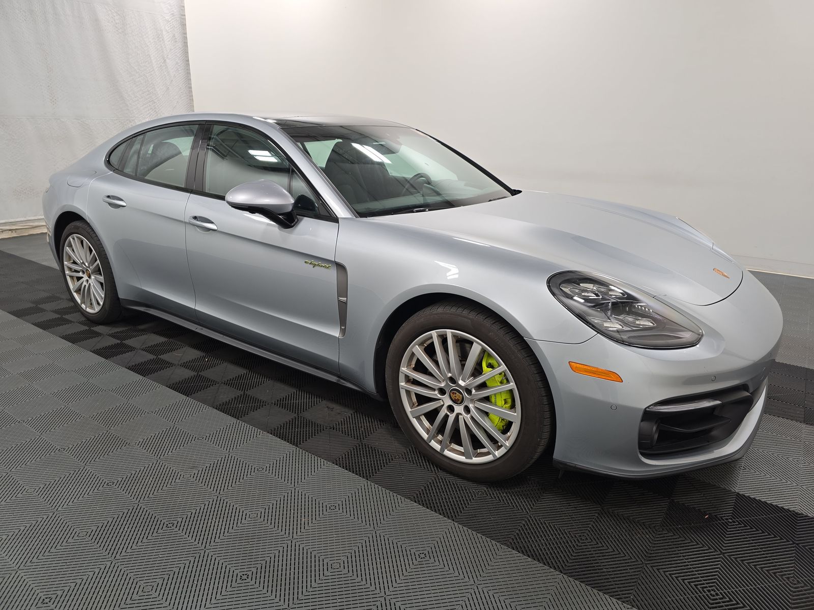 2023 Porsche Panamera 4 E-Hybrid Platinum Edition AWD