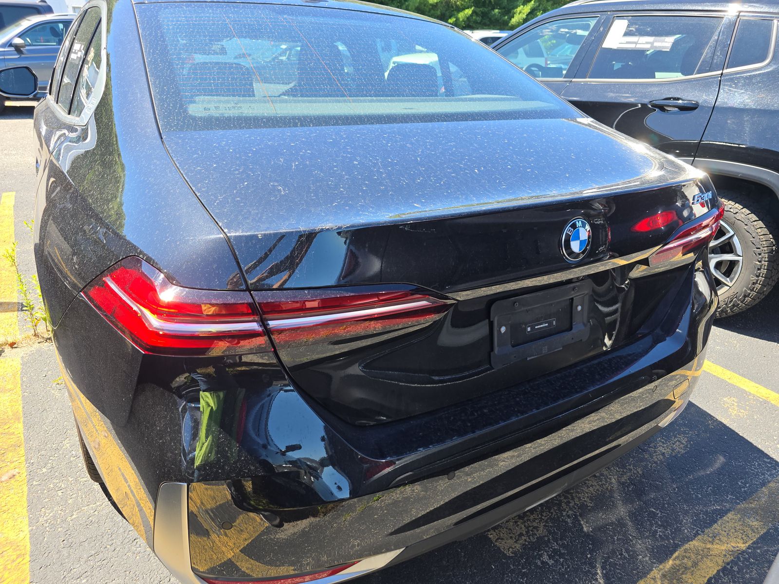 2025 BMW 5 Series 530i RWD