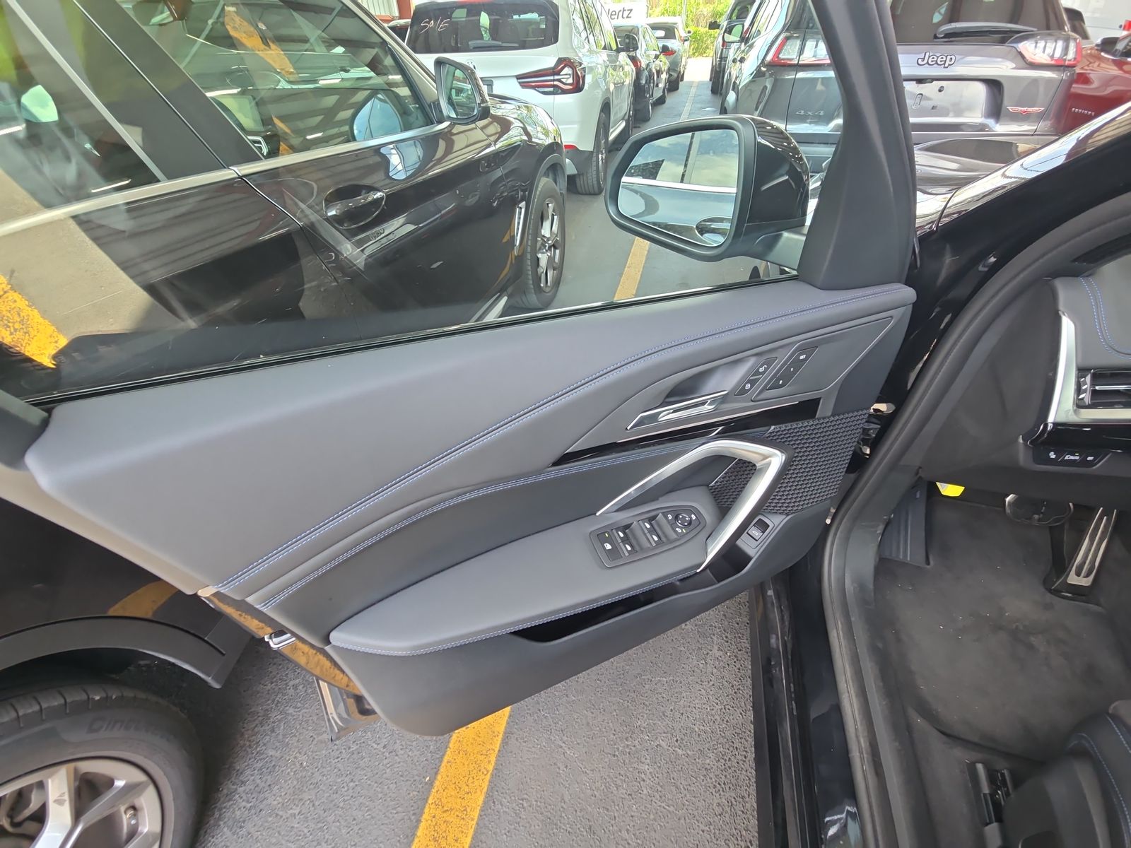 2025 BMW X1 xDrive28i AWD