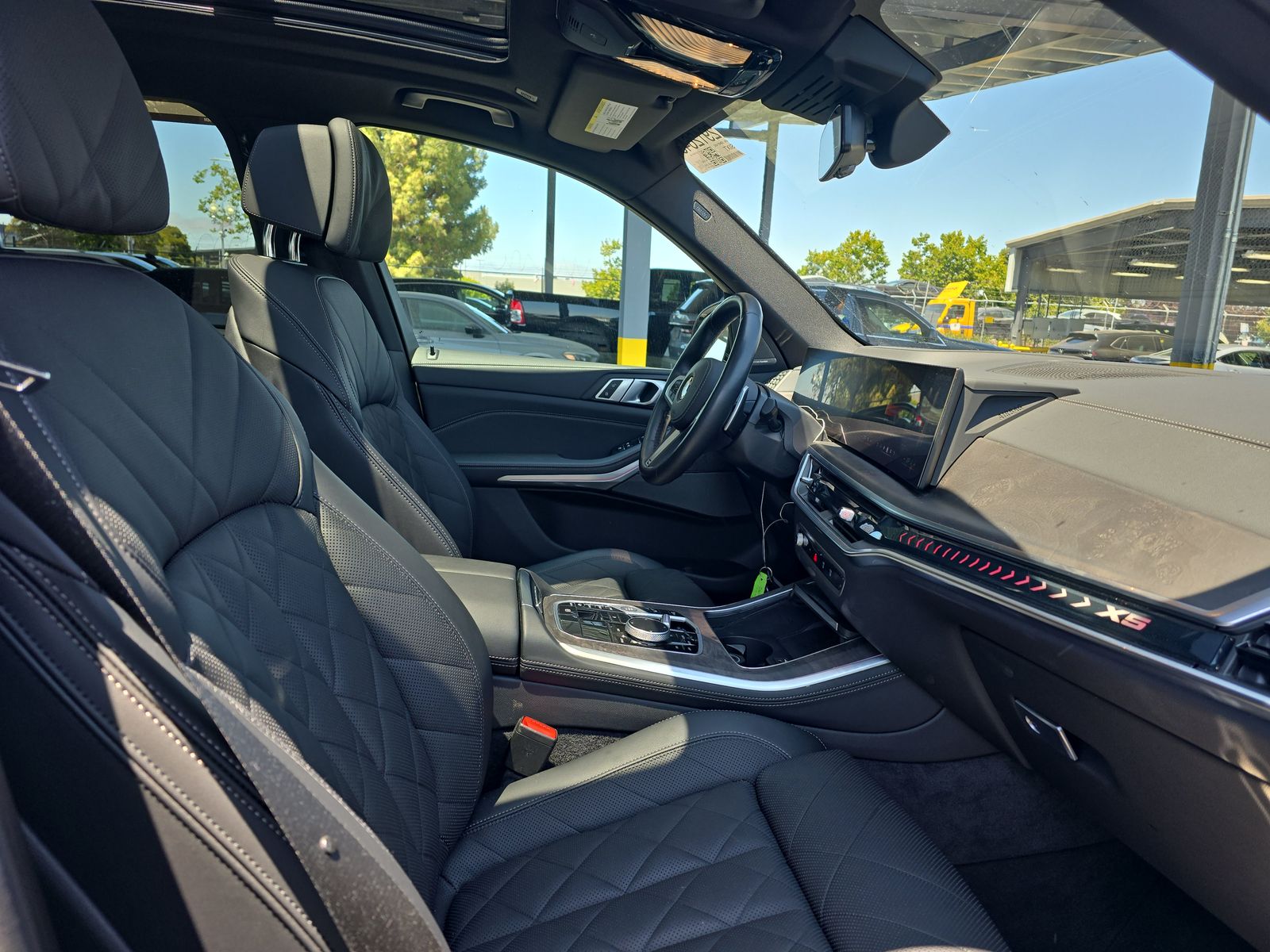 2025 BMW X5 xDrive40i AWD