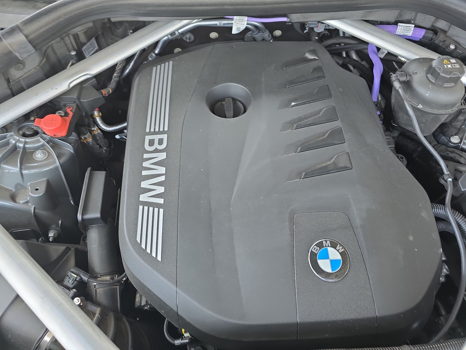 2025 BMW X5 xDrive40i AWD