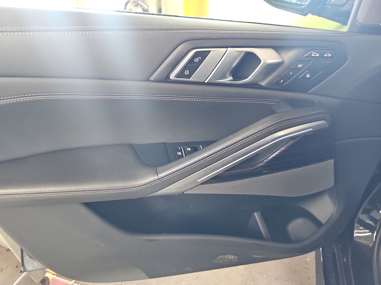 2025 BMW X6 xDrive40i AWD