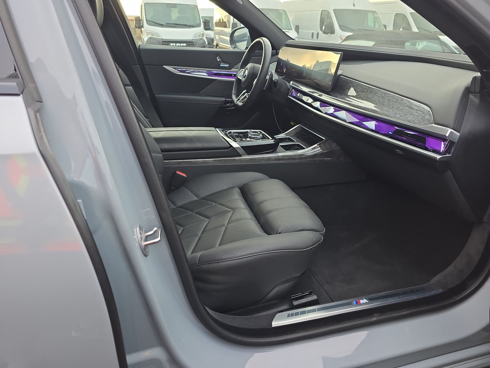 2025 BMW 7 Series 740i xDrive AWD