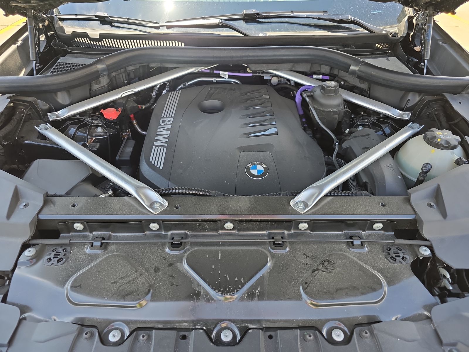 2025 BMW X6 xDrive40i AWD