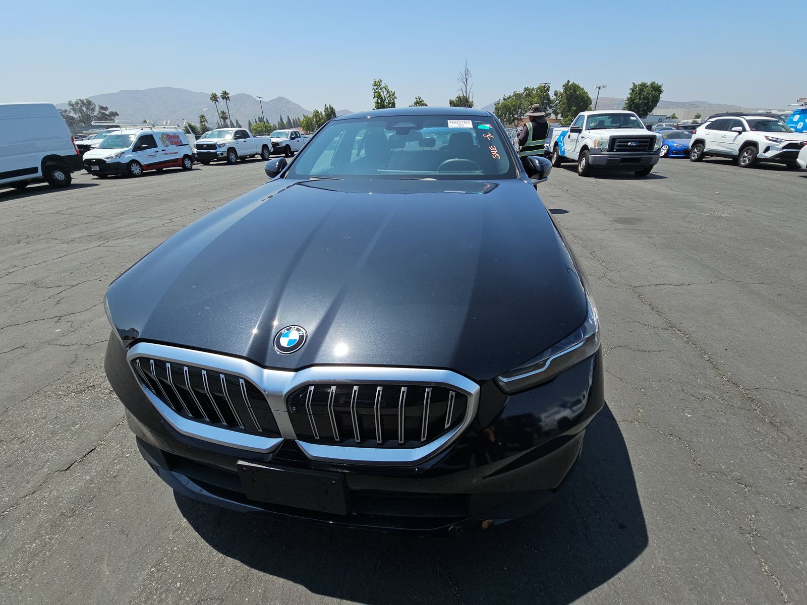 2025 BMW 5 Series 530i RWD