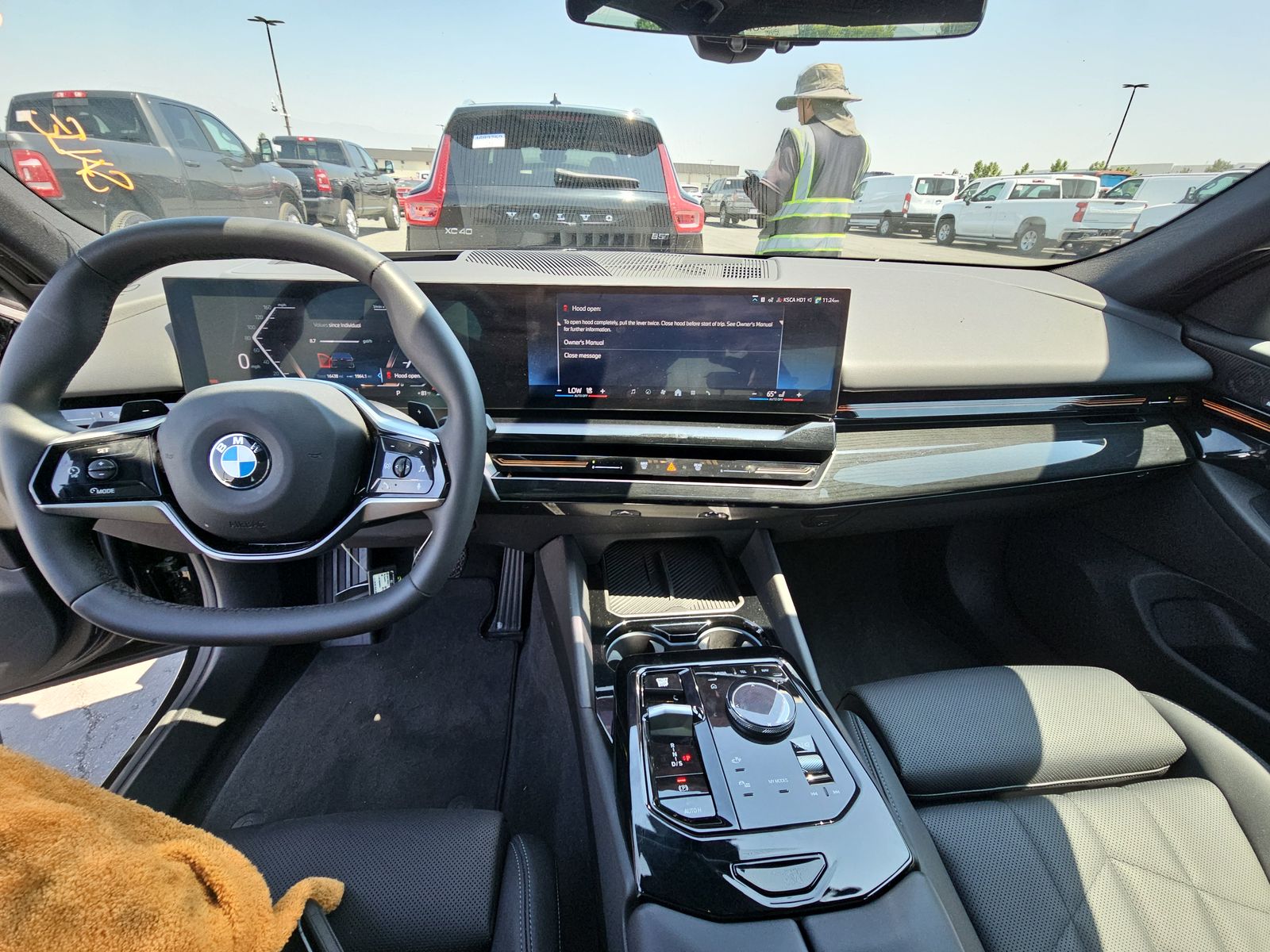 2025 BMW 5 Series 530i RWD