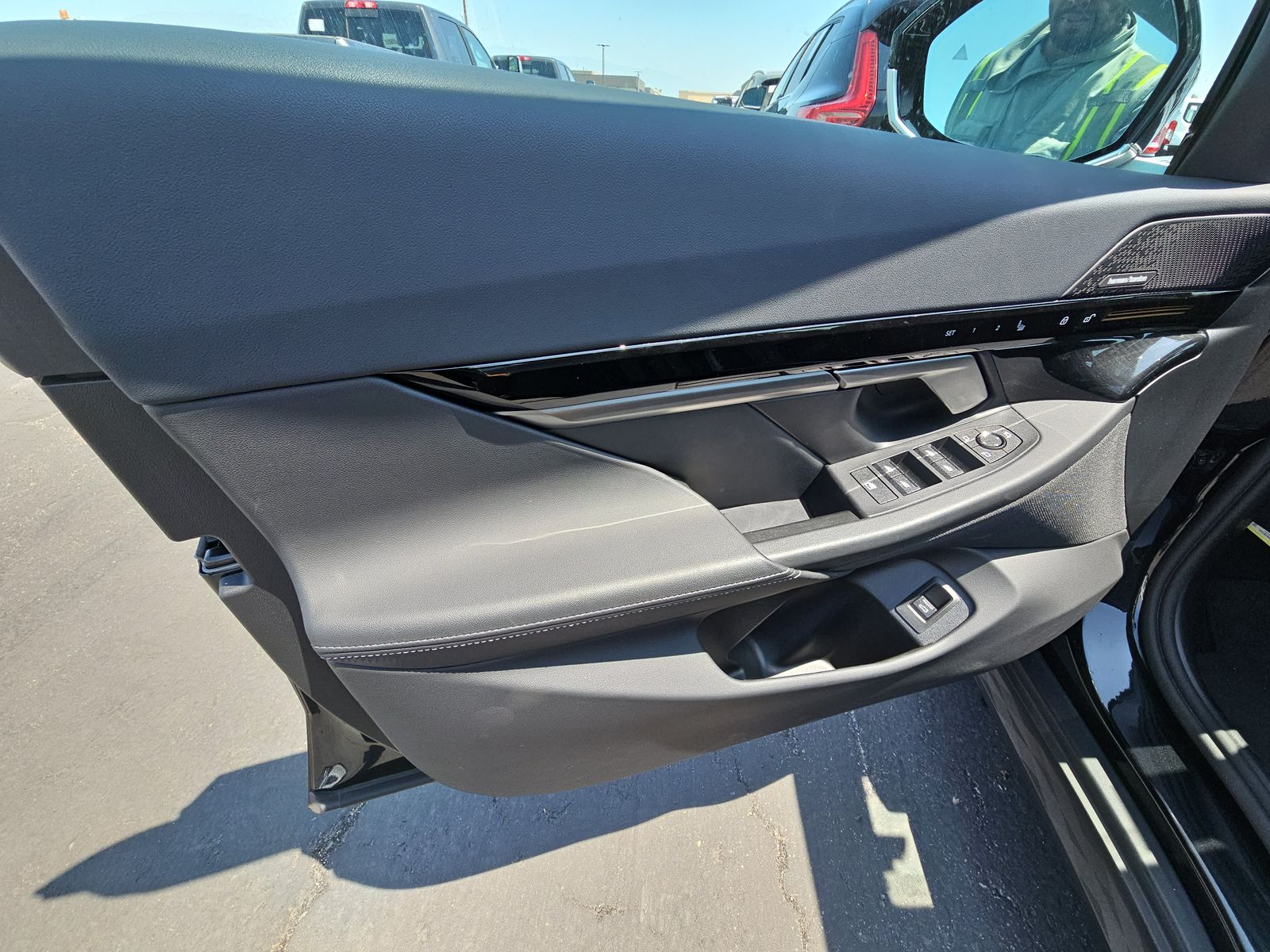 2025 BMW 5 Series 530i RWD