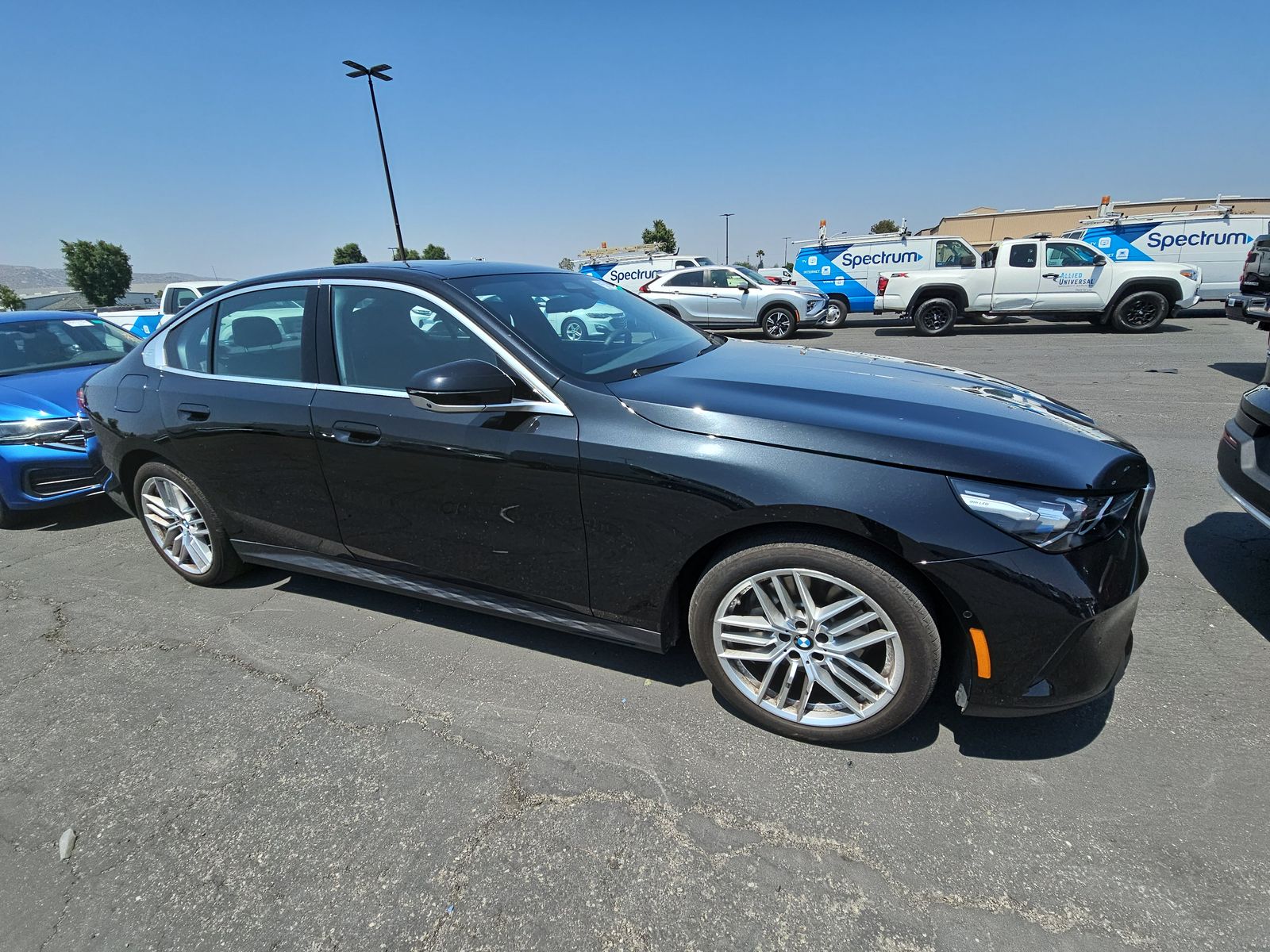 2025 BMW 5 Series 530i RWD