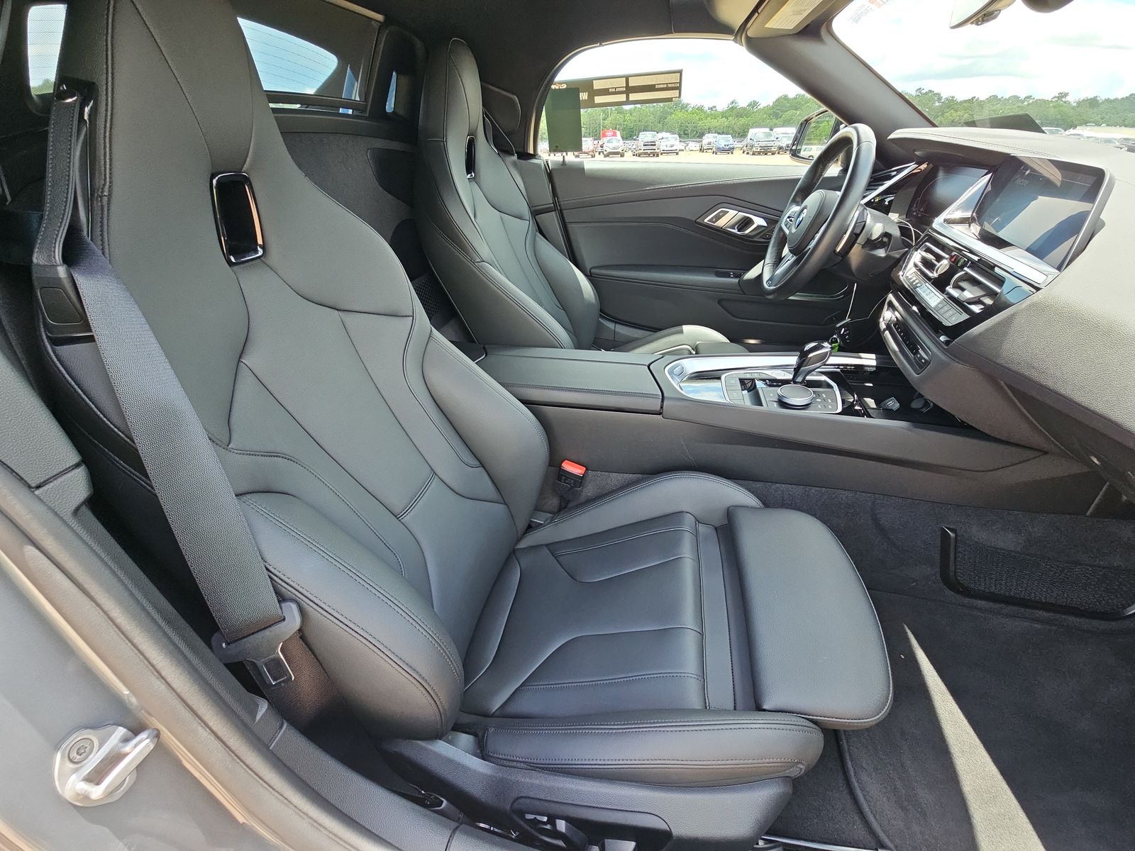 2025 BMW Z4 sDrive30i RWD