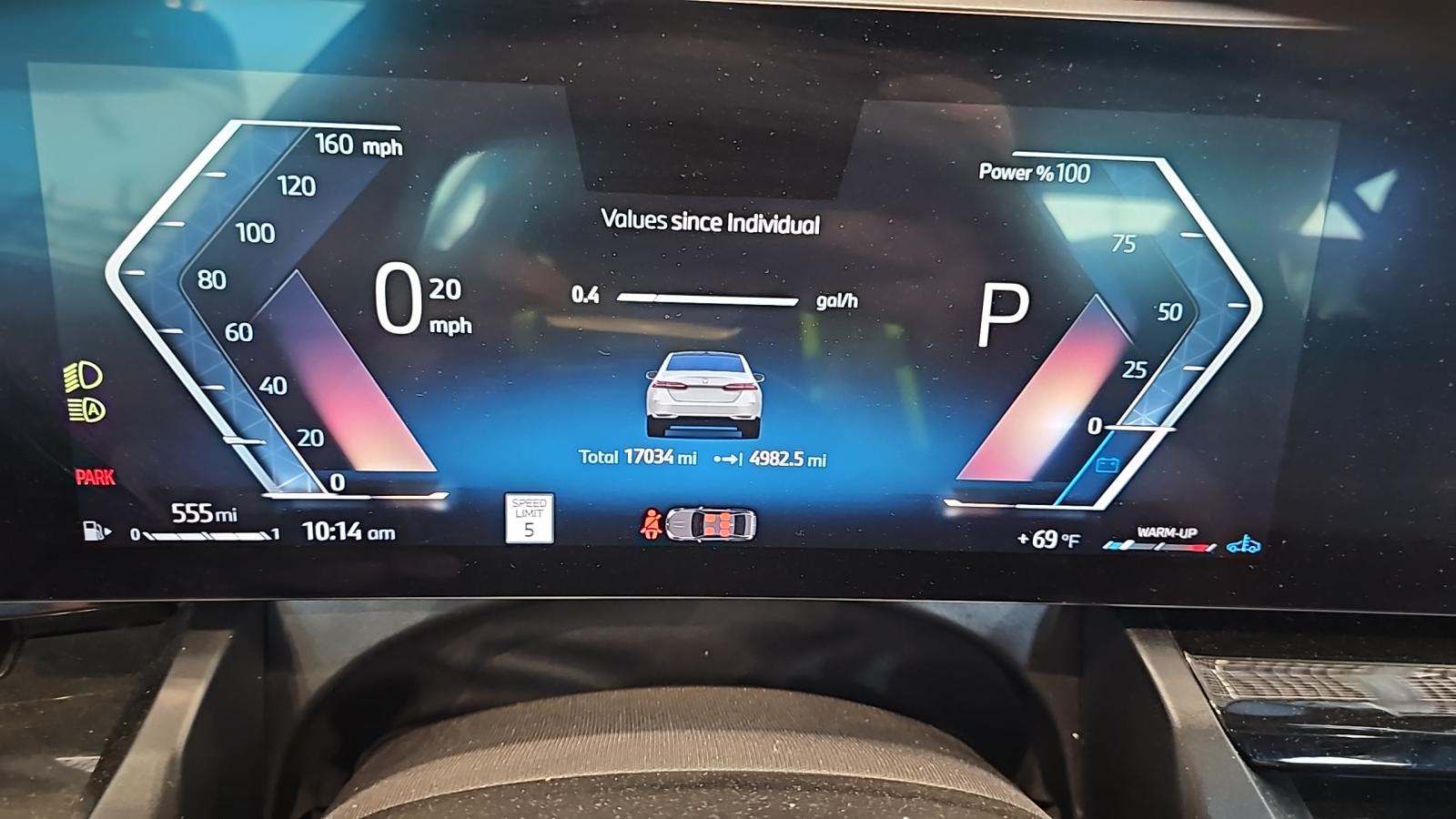 2025 BMW 5 Series 530i RWD