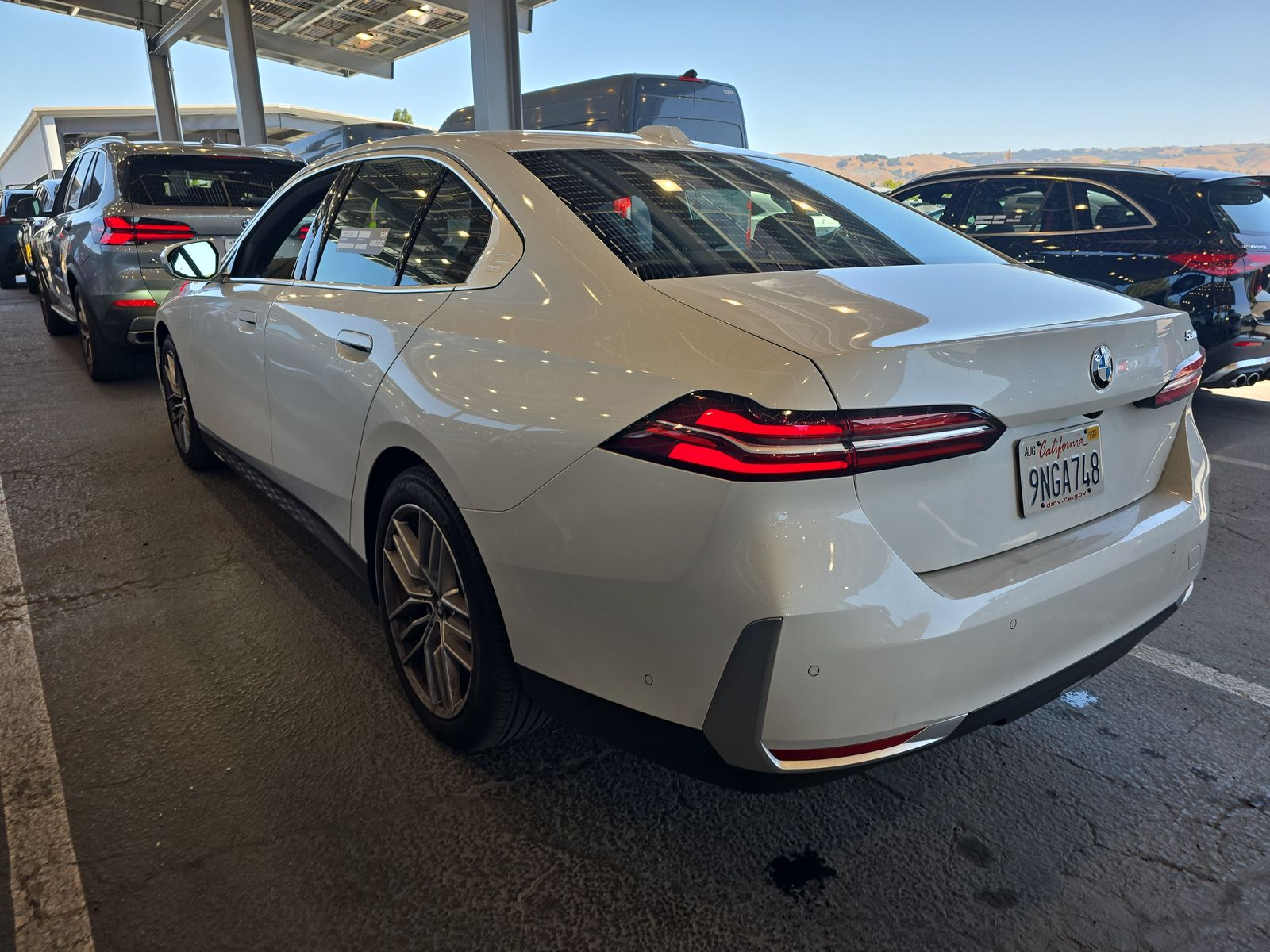 2025 BMW 5 Series 530i RWD