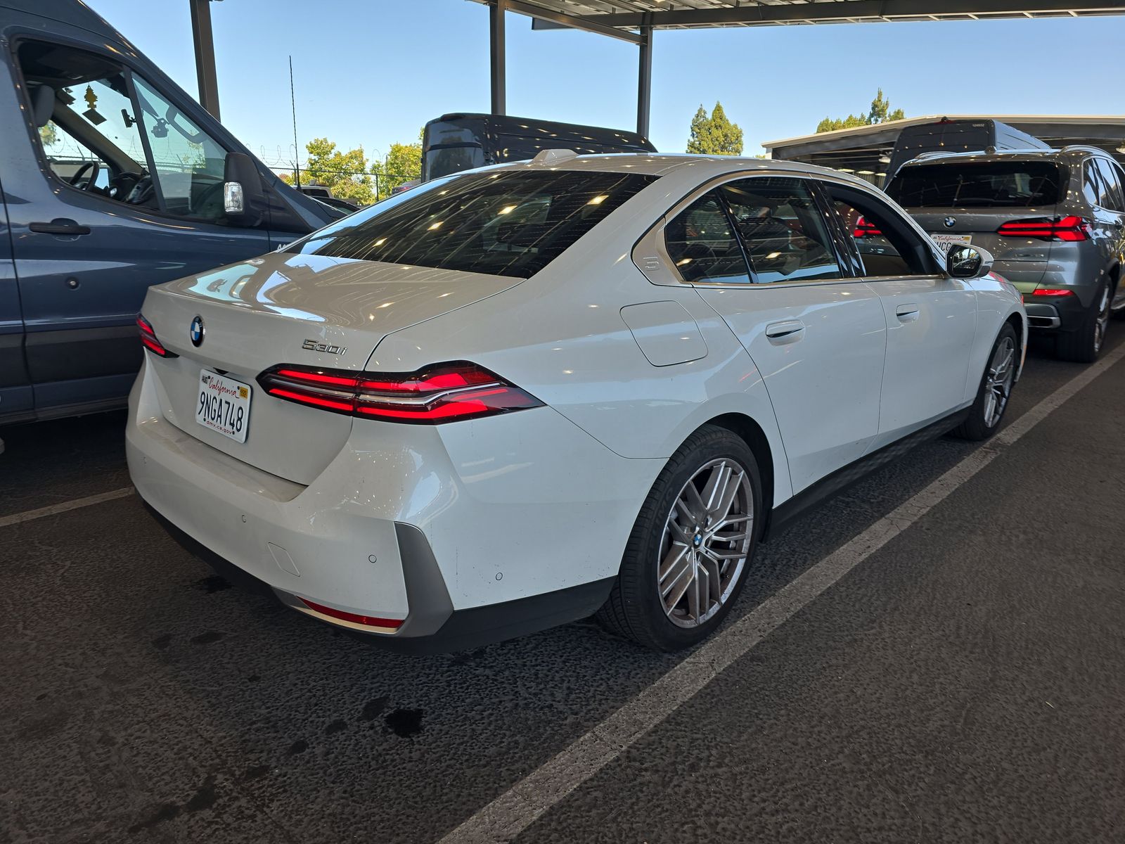 2025 BMW 5 Series 530i RWD