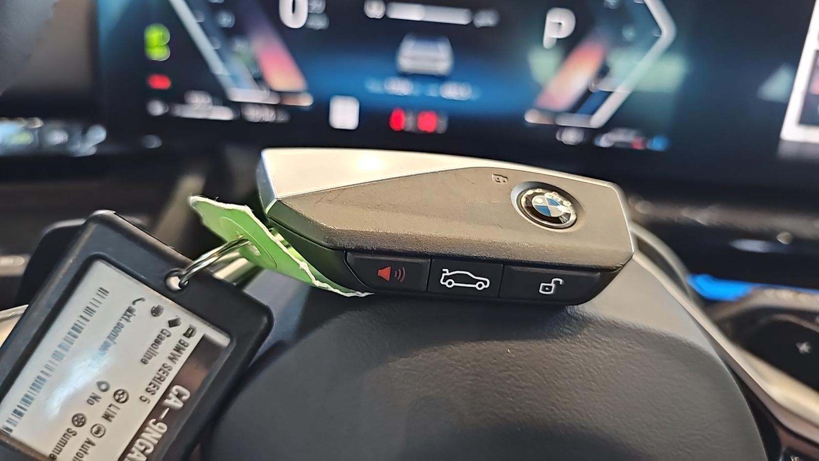 2025 BMW 5 Series 530i RWD