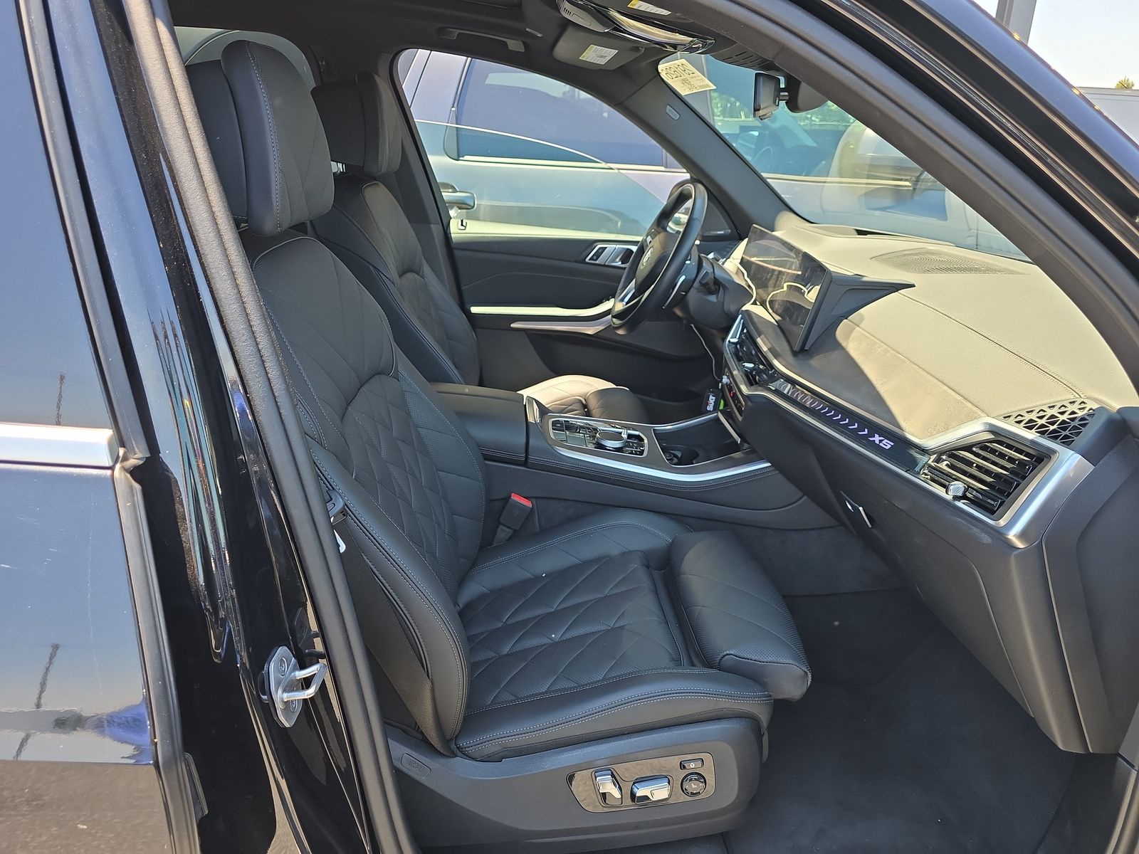 2025 BMW X5 sDrive40i RWD