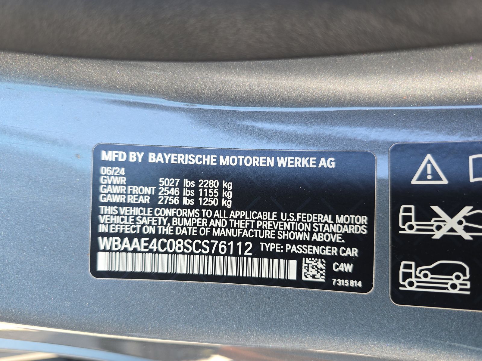 2025 BMW 8 Series 840i xDrive AWD