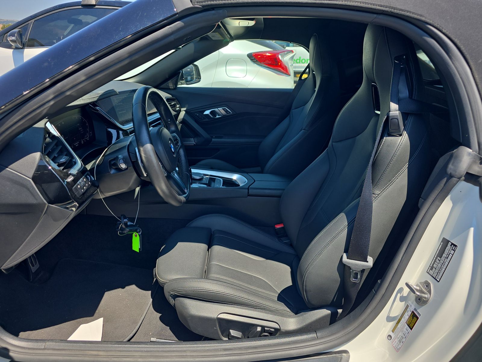 2025 BMW Z4 sDrive30i RWD