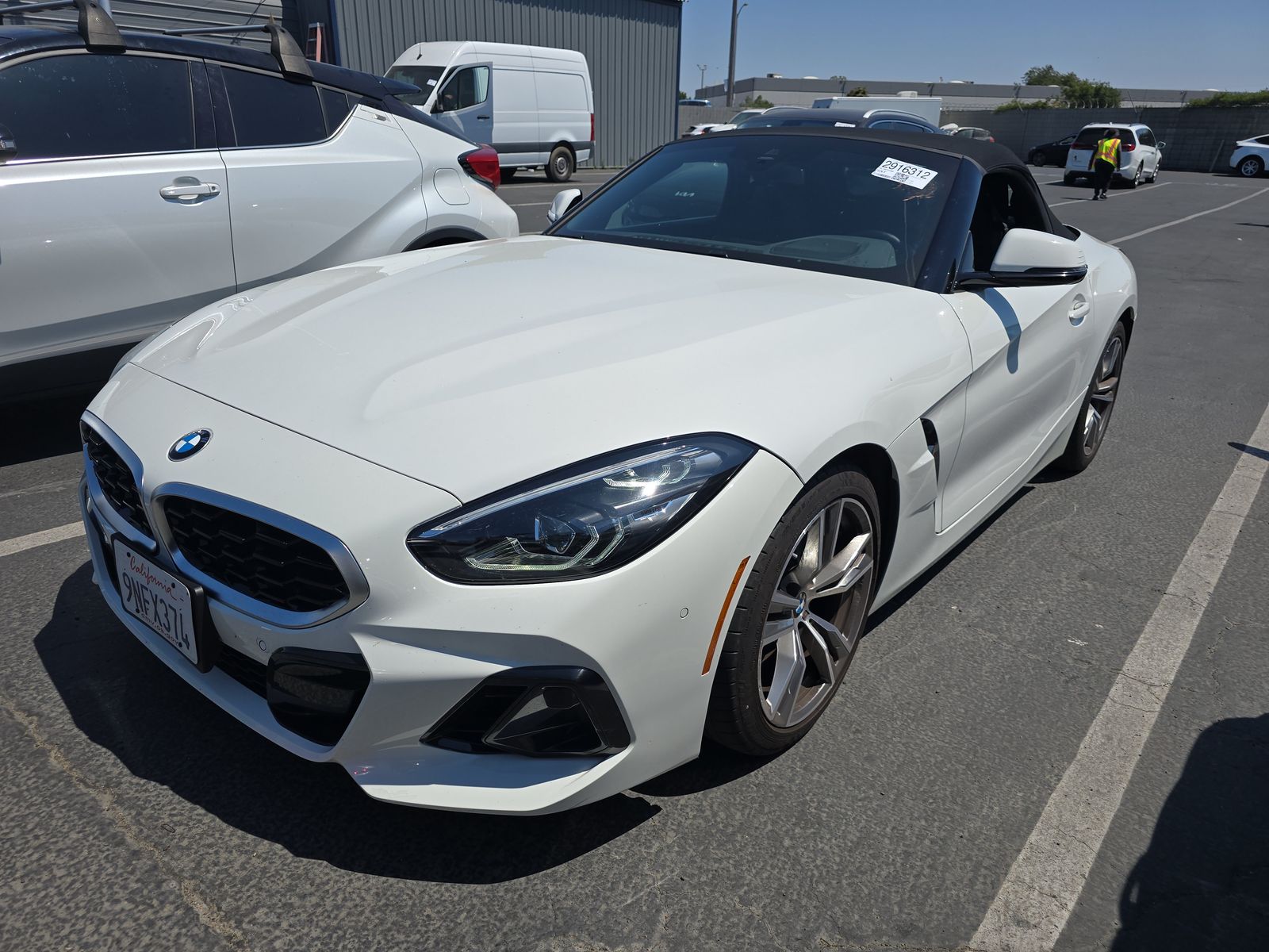 2025 BMW Z4 sDrive30i RWD