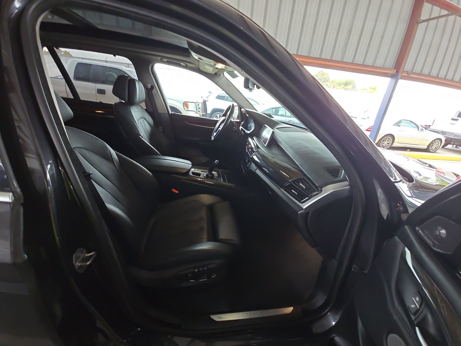 2016 BMW X5 xDrive50i AWD