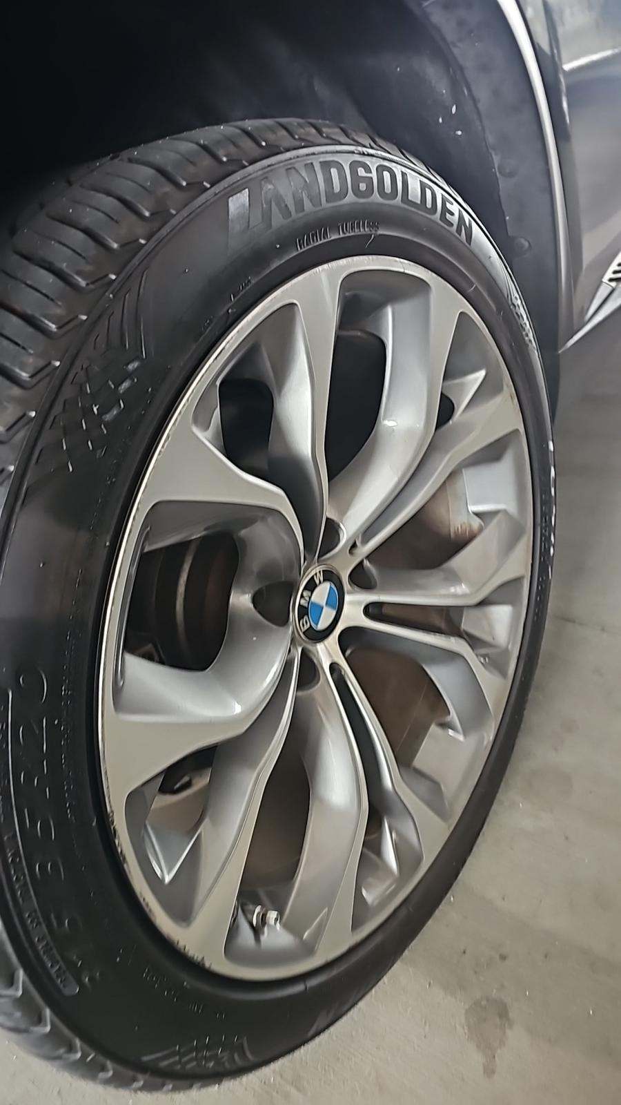 2016 BMW X5 xDrive50i AWD