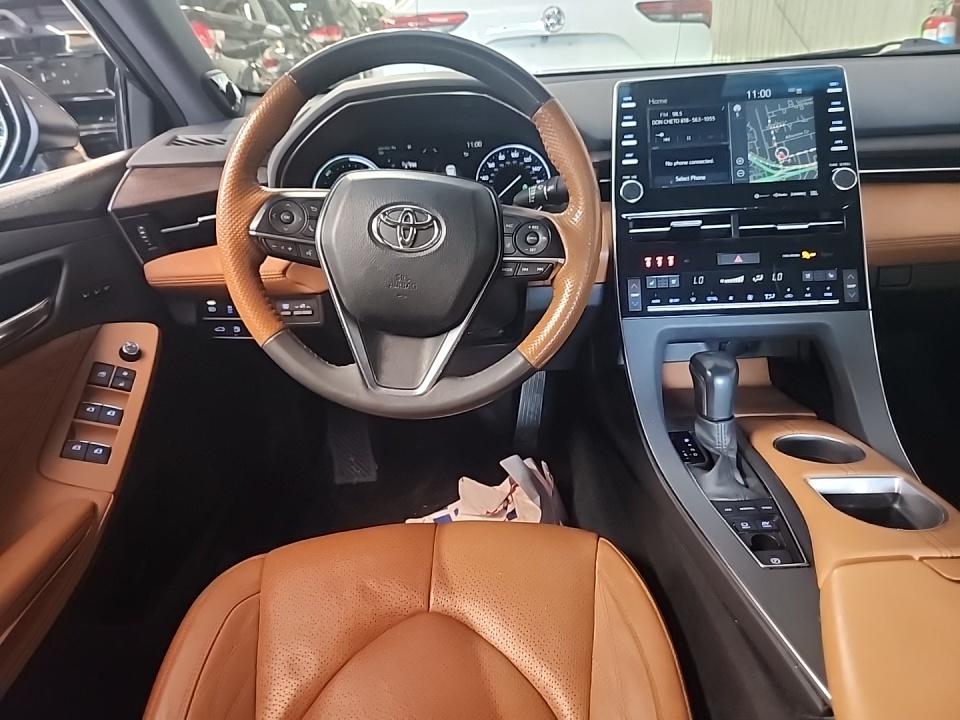 2022 Toyota Avalon Hybrid Limited FWD