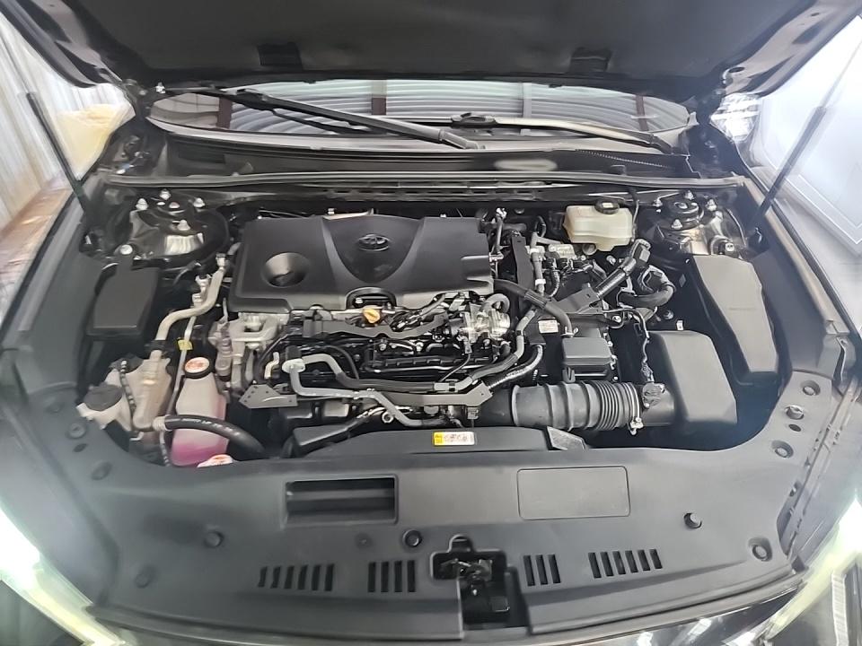 2022 Toyota Avalon Hybrid Limited FWD