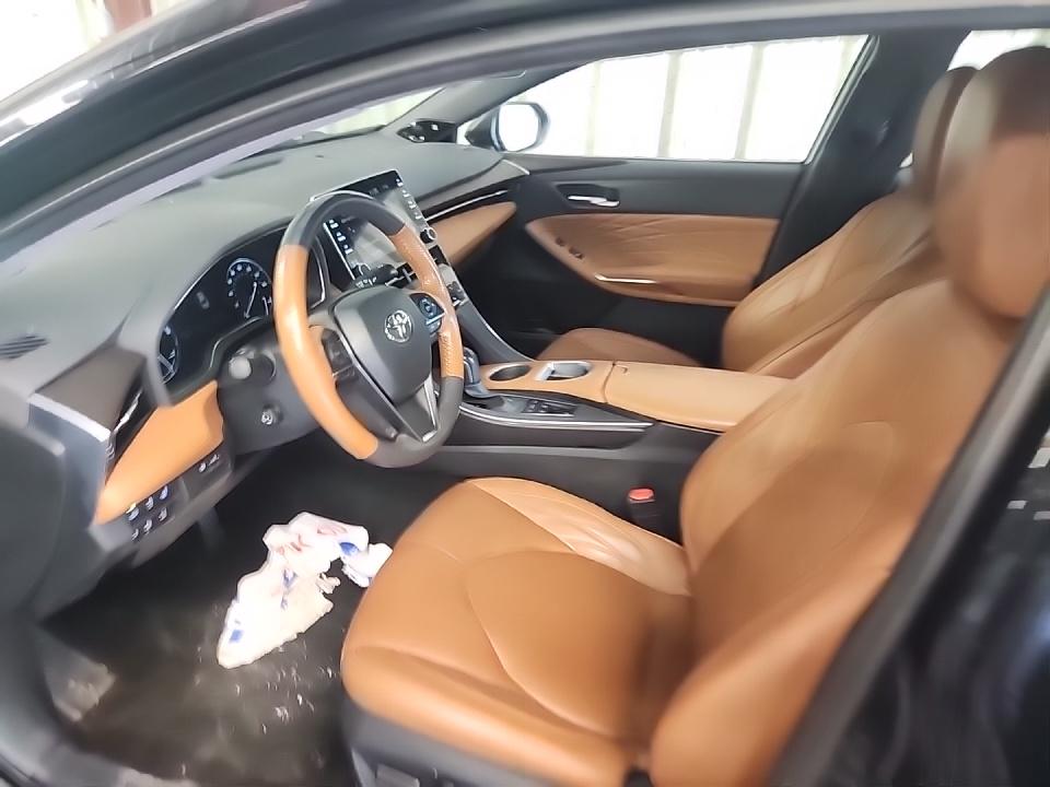 2022 Toyota Avalon Hybrid Limited FWD