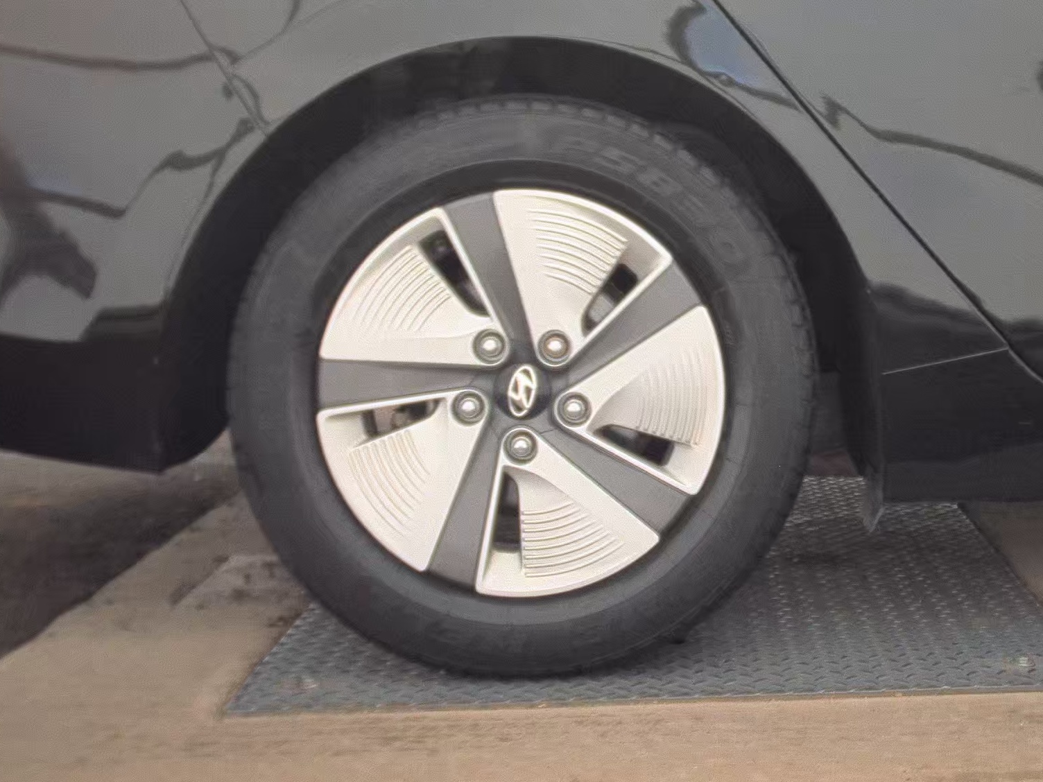 2019 Hyundai Ioniq Hybrid Blue FWD