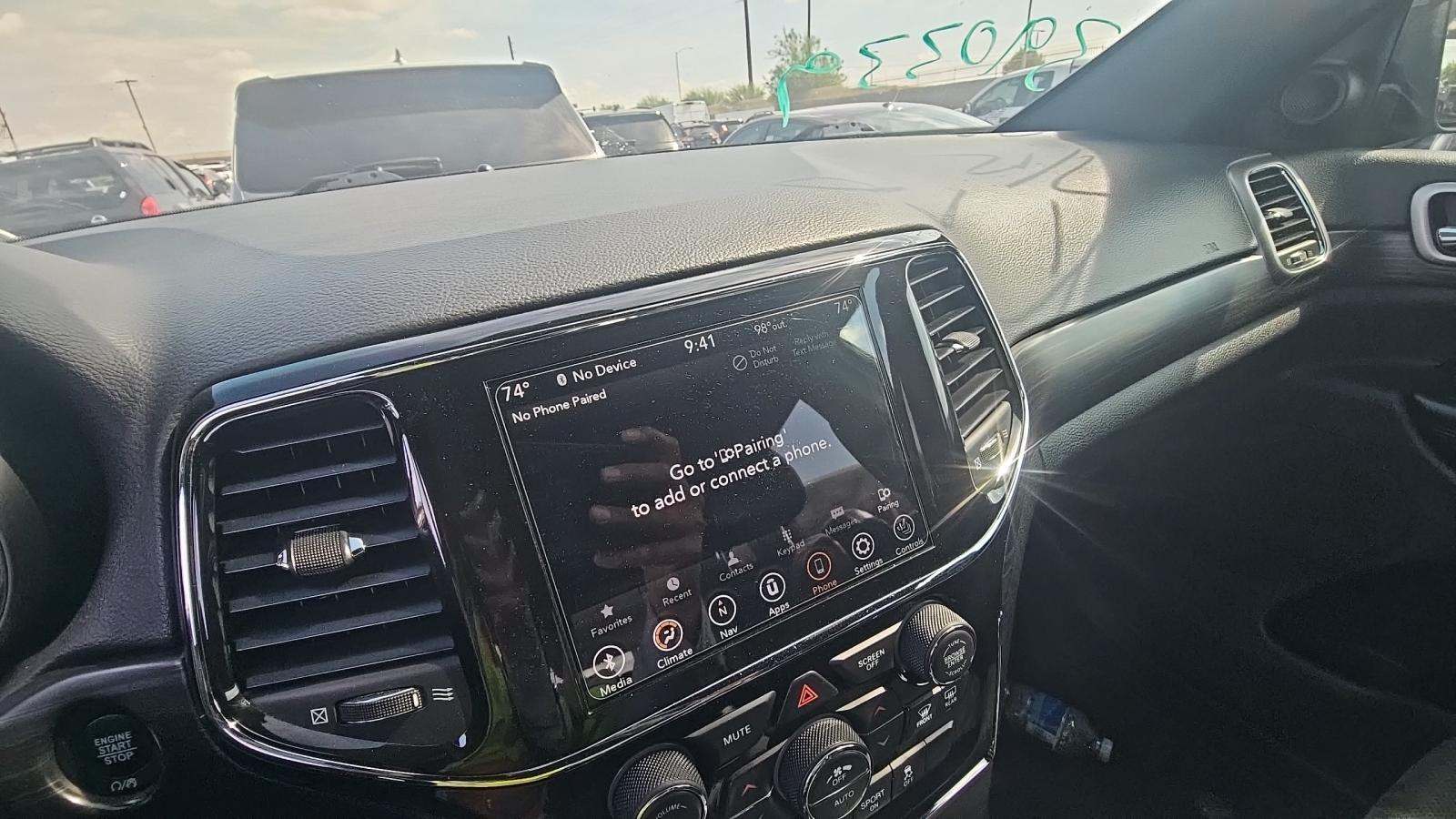 2020 Jeep Grand Cherokee Laredo Altitude Edition AWD
