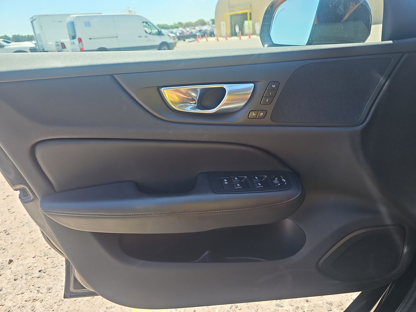 2024 Volvo S60 B5 Plus FWD