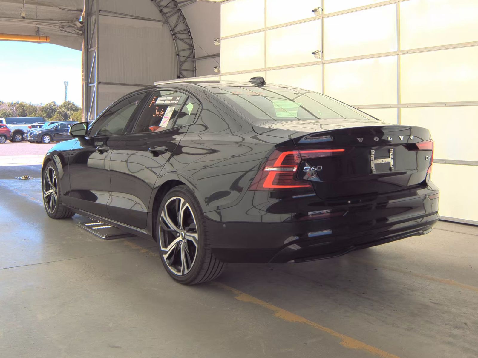 2024 Volvo S60 B5 Plus FWD