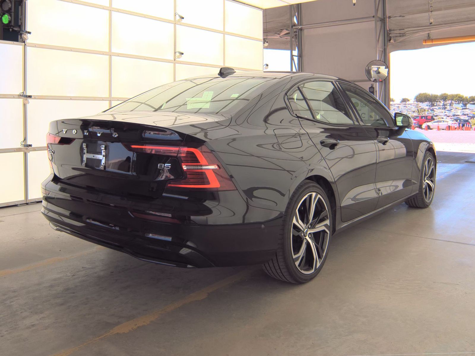 2024 Volvo S60 B5 Plus FWD