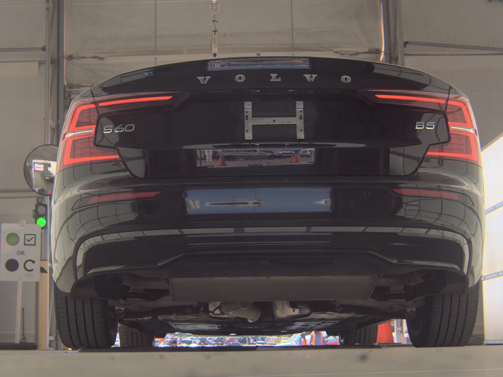 2024 Volvo S60 B5 Plus FWD