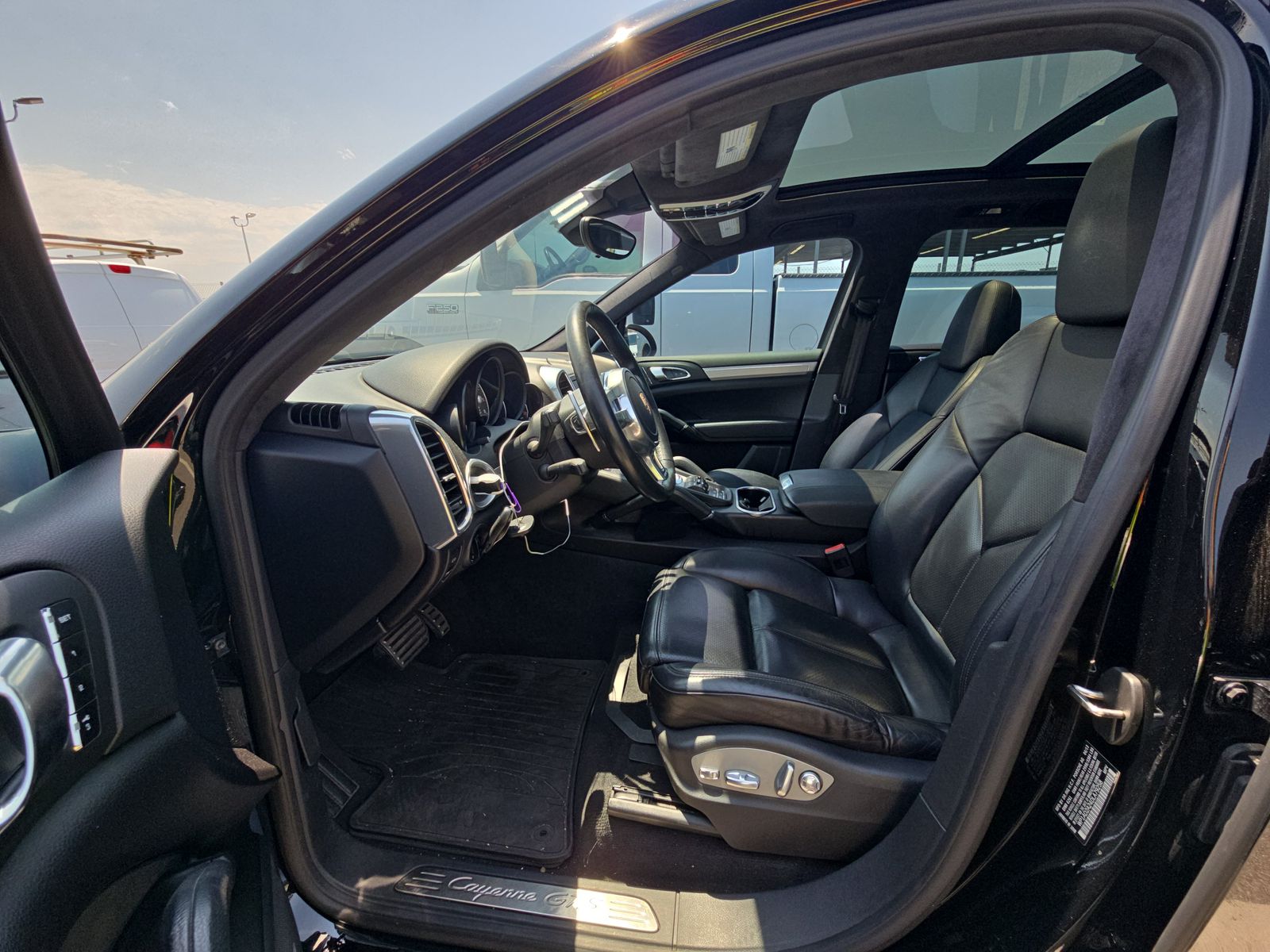 2013 Porsche Cayenne GTS AWD