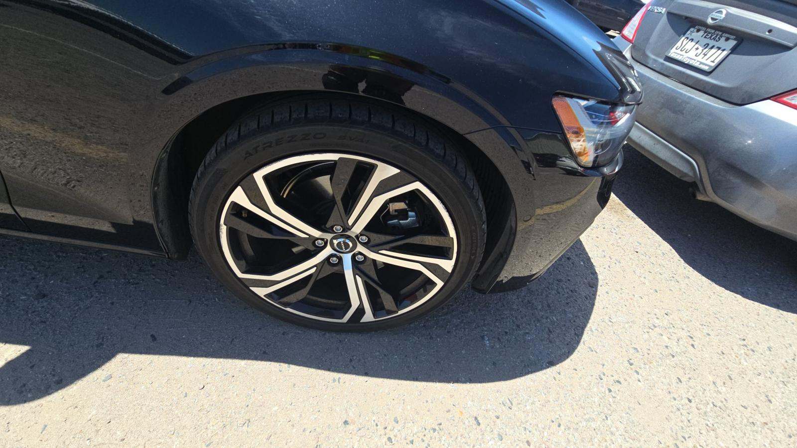 2024 Volvo S60 B5 Plus FWD