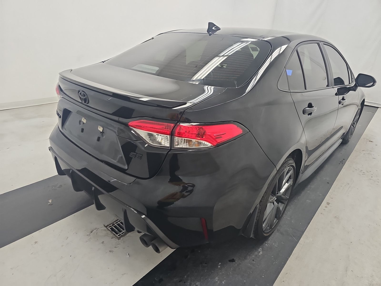 2025 Toyota Corolla SE FWD